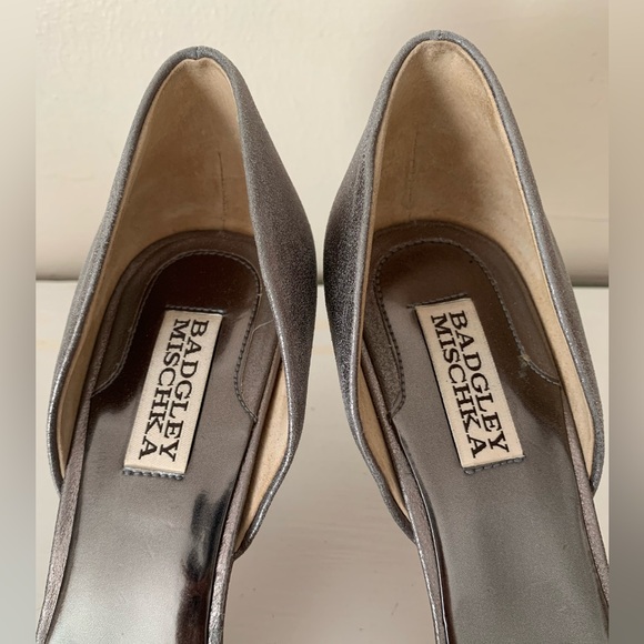 Badgley Mischka Metallic Gray Heels with Crystal Embellishments - Picture 6 of 10